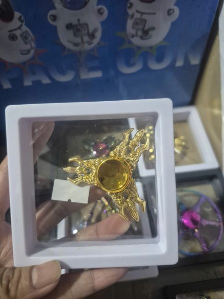 gen-h-z7659947425296_40a7970076b4b80f6d106364390693d5