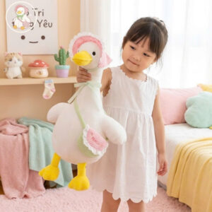 Gấu bông vịt peach đội khăn 45cm